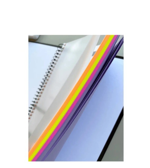 CADERNO COLEGIAL 1 MATÉRIA  NEON KORI COLORIDO  - Imagem: 3